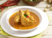 Resep Gulai Ayam Khas Minang dengan Kuah Santan Kental yang Lezat dan Mudah Dibuat